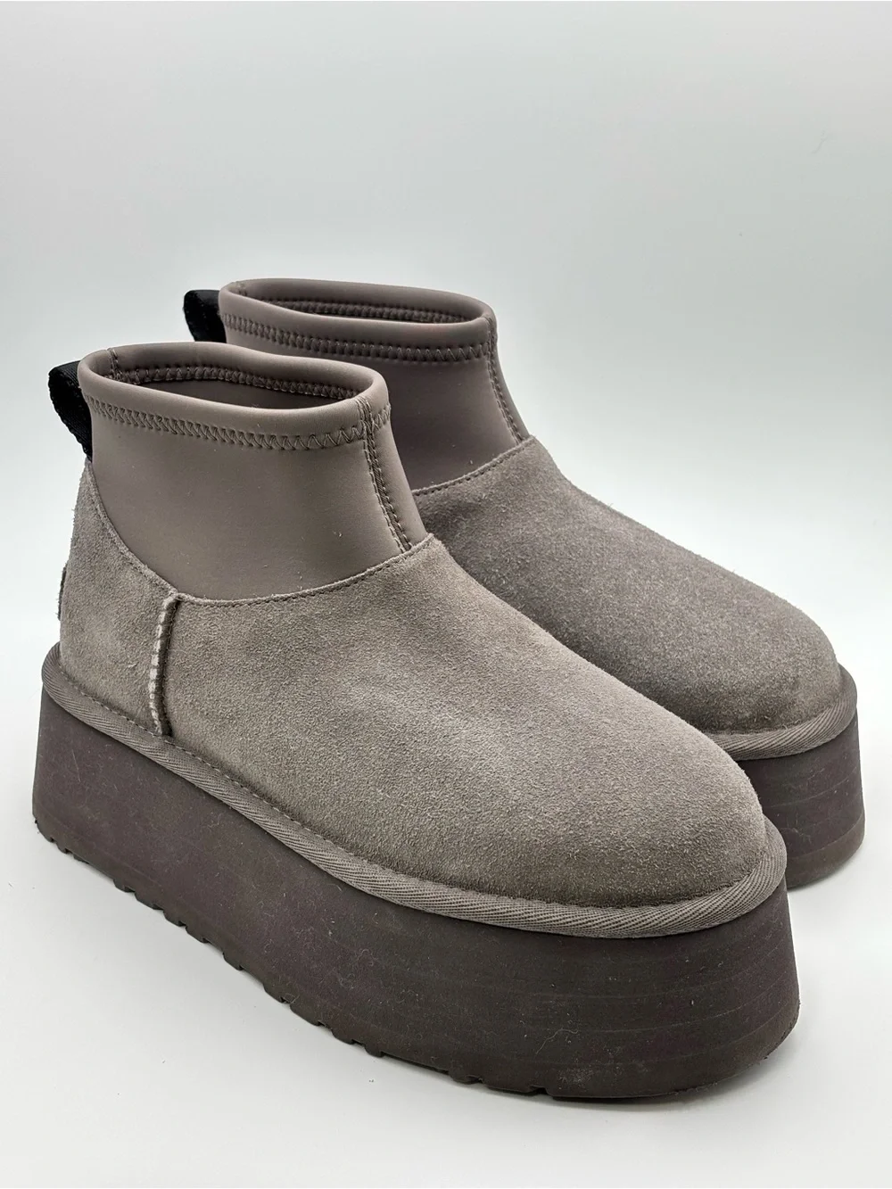 UGG Classic Mini Dipper Gray Platform Ankle Boots Size 5